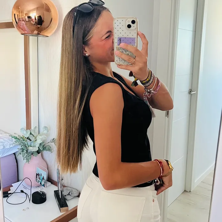 @.adrianaasecrett0 TikTok