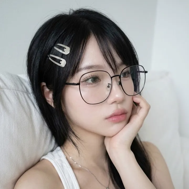 @4velinefloe TikTok
