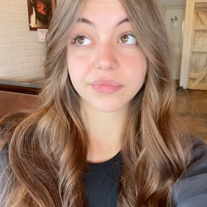 @anastasiadambrosio TikTok