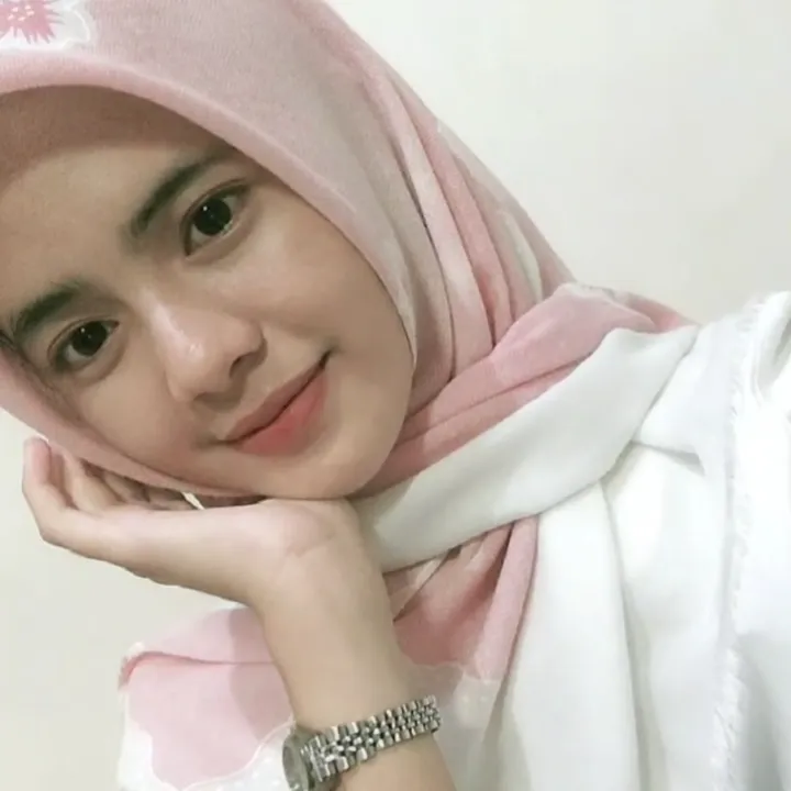 @anggunaulia23j TikTok