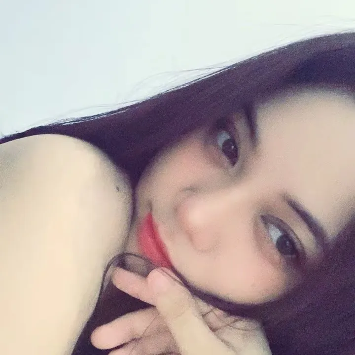@astridamhel TikTok