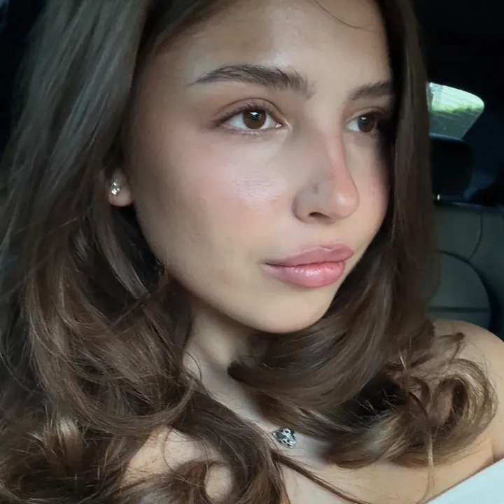 @evelinashershen TikTok