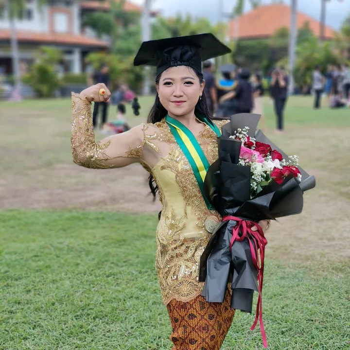 @eyocatrin TikTok