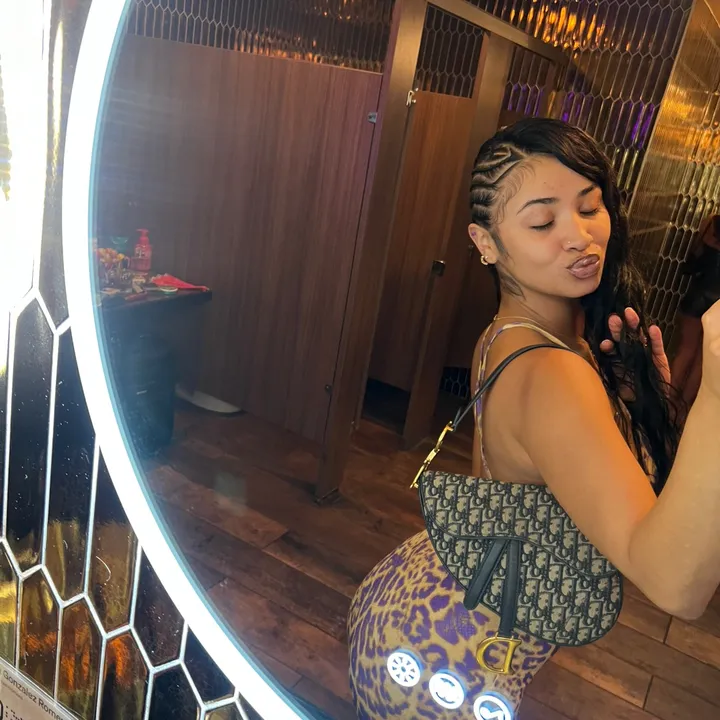 @itsdezmarieee TikTok