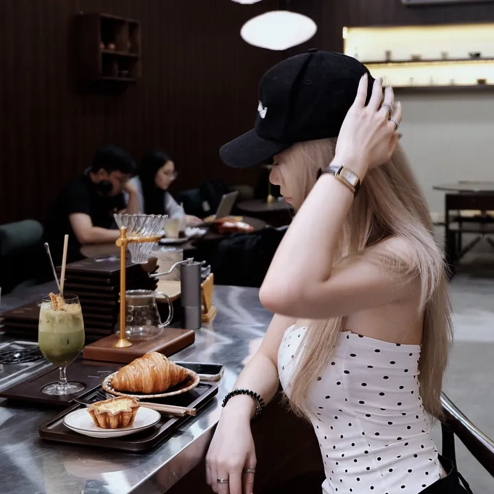 @khanhvanneee._ TikTok