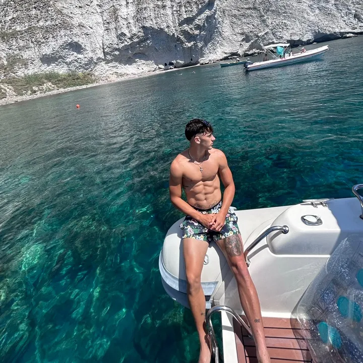 @lorenzocestra7 TikTok