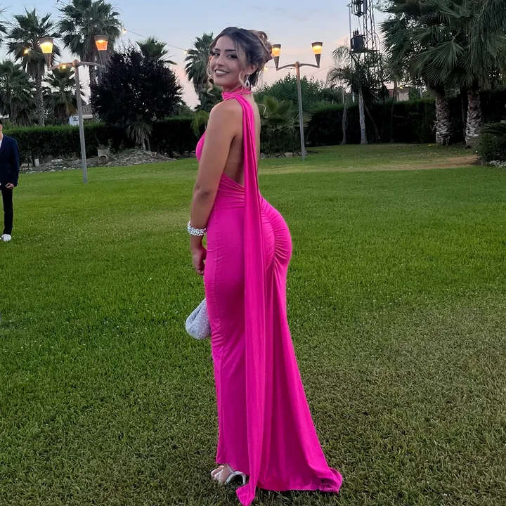@lunaa.abad TikTok