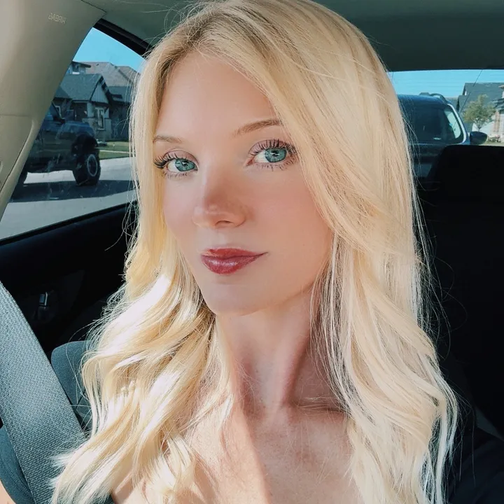 @paigevetrova TikTok