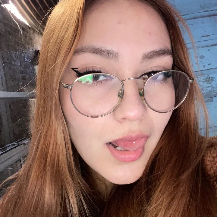 @selena.con.s TikTok