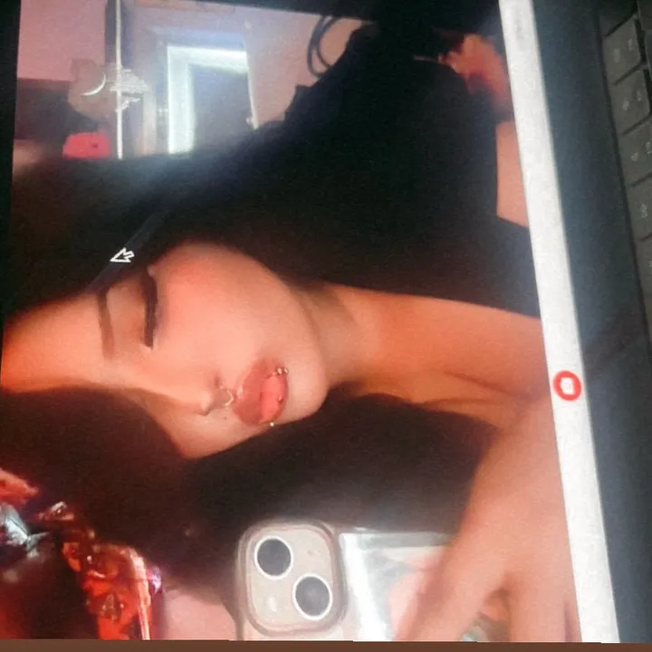 @slutyfrogsss TikTok
