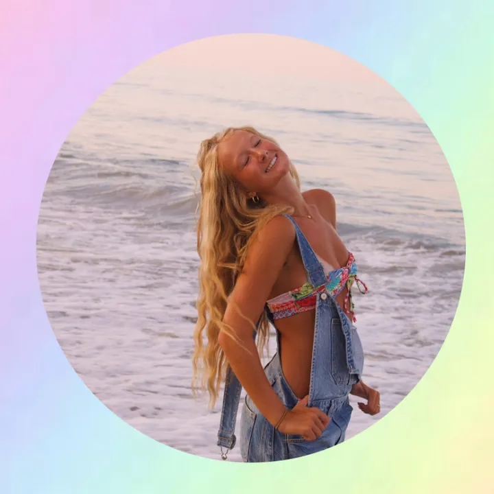 @uhatechloe TikTok
