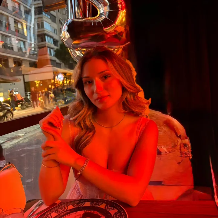@us12828282929282 TikTok
