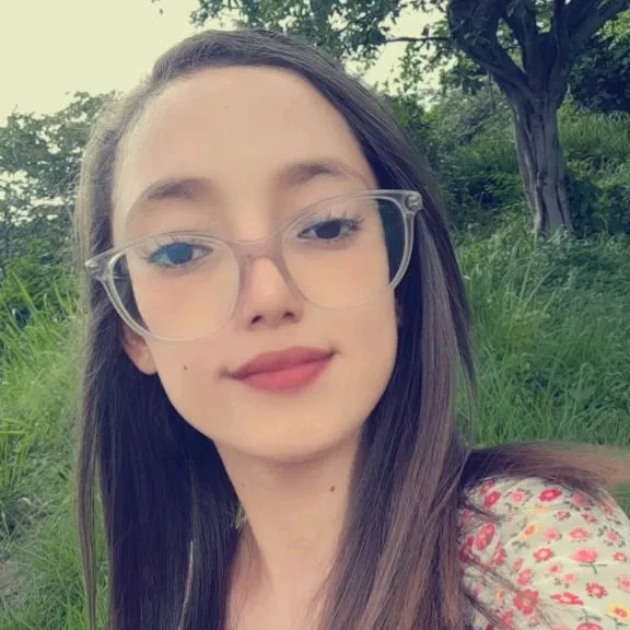 @valerialovos4 TikTok
