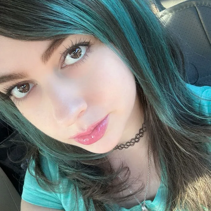 @vivianatalie TikTok