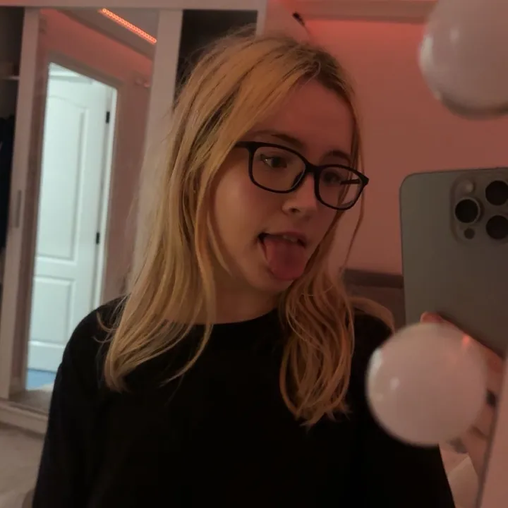 @xem.livee TikTok