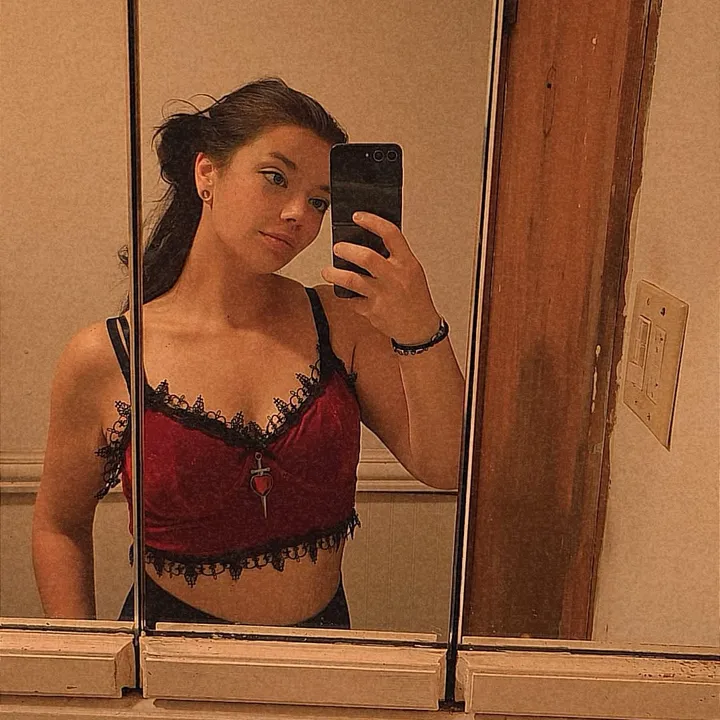 @zoeysteil420 TikTok