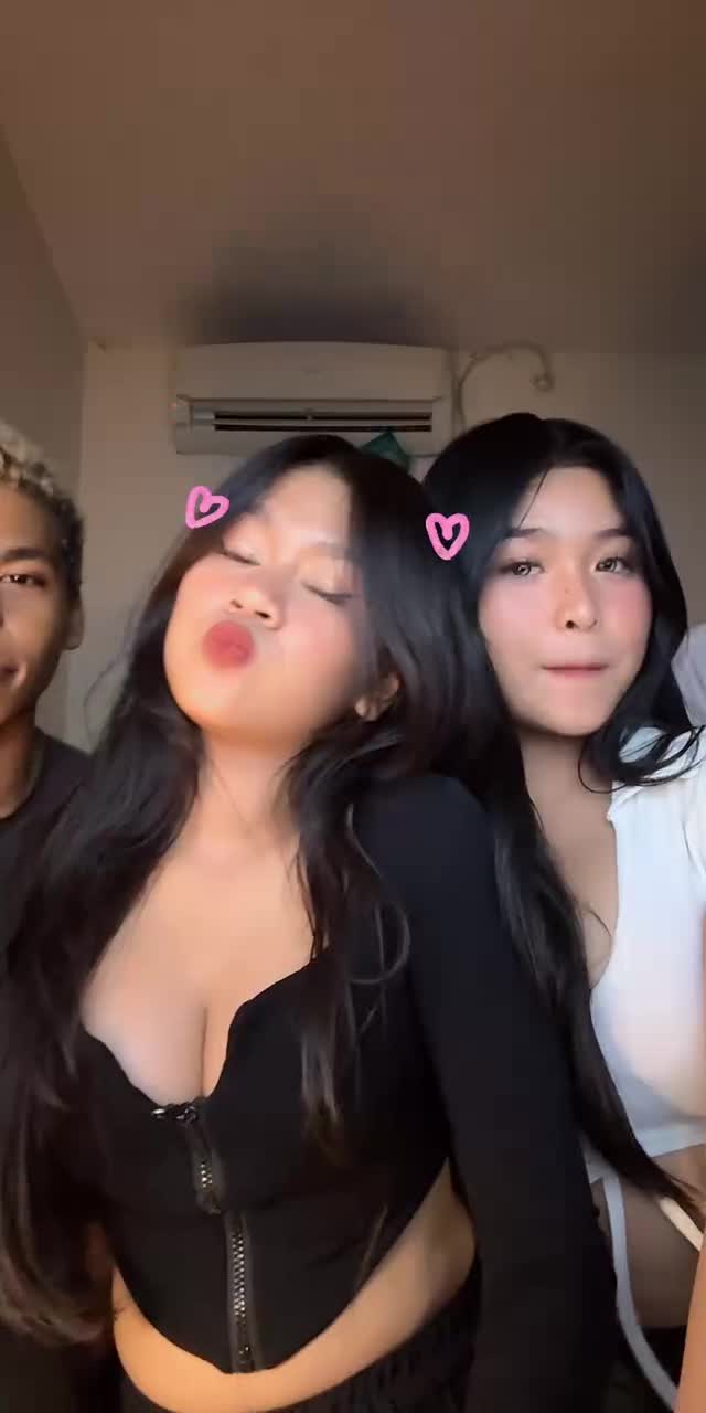 @07adriananana TikTok live recording