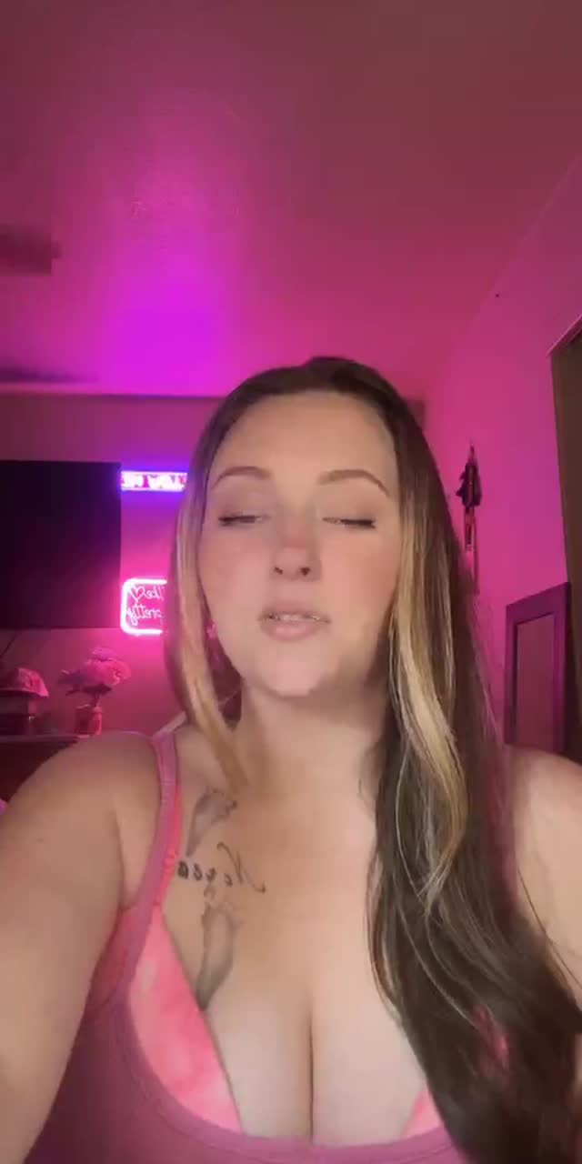 @ayee.renee98 TikTok live recording