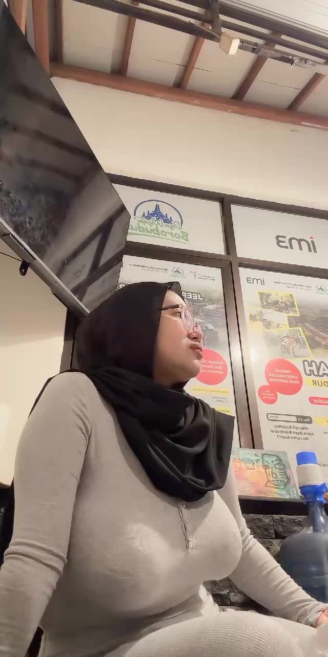 @uuubiitchhaww TikTok live recording