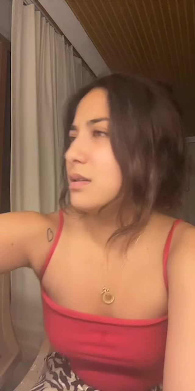@alyena080 TikTok live recording