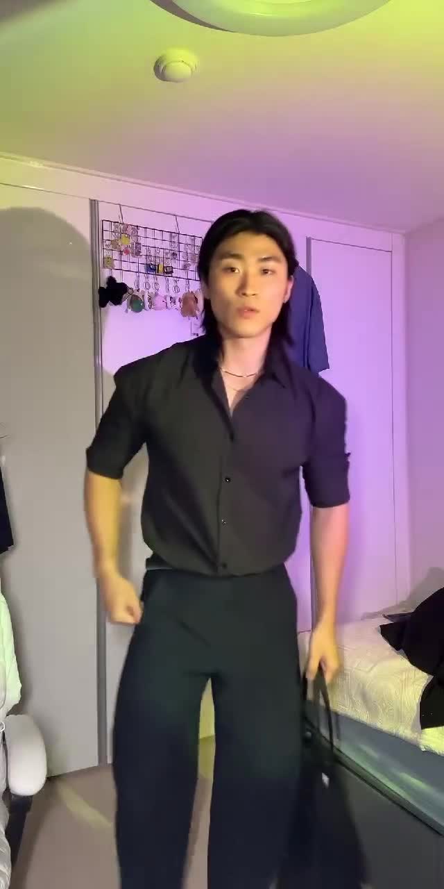@song.__.chan TikTok live recording