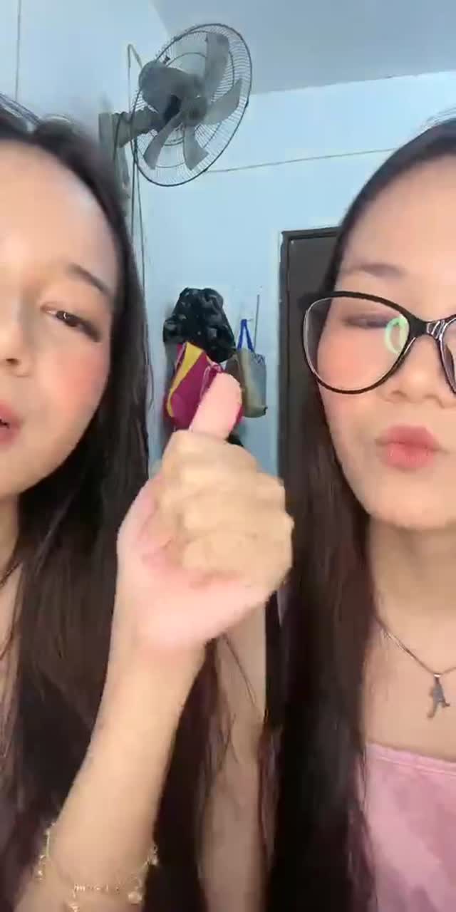 @cert1fiedl0verg1rl TikTok live recording