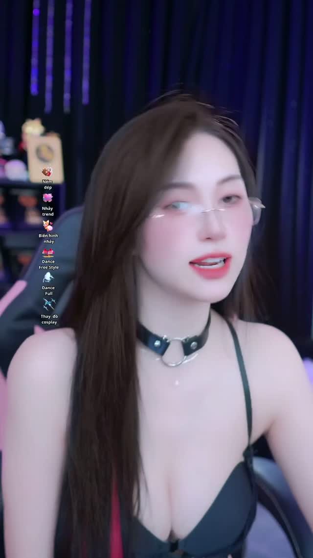 @meow.dancexinh TikTok live recording
