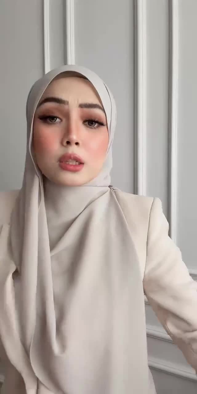 @natashafatnin
