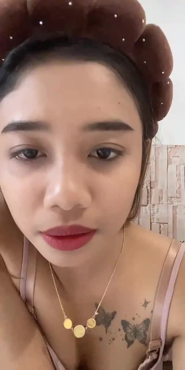 @adekvinaa11 TikTok live recording