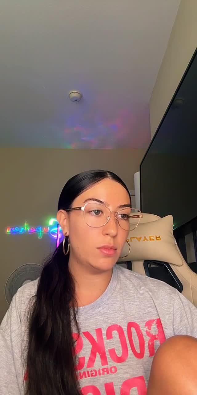 @itsjessicavanessa TikTok live recording