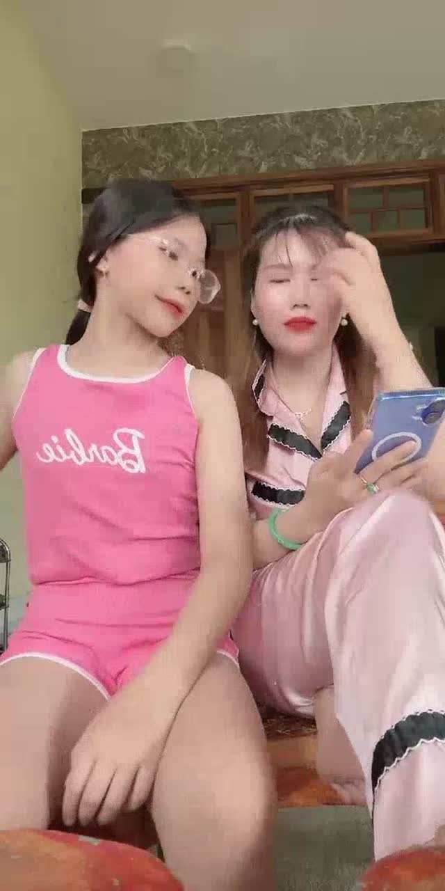 @na.na.ha09 TikTok live recording