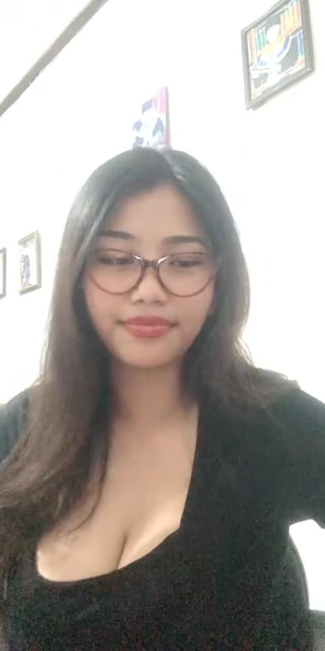 @suckraa TikTok live recording