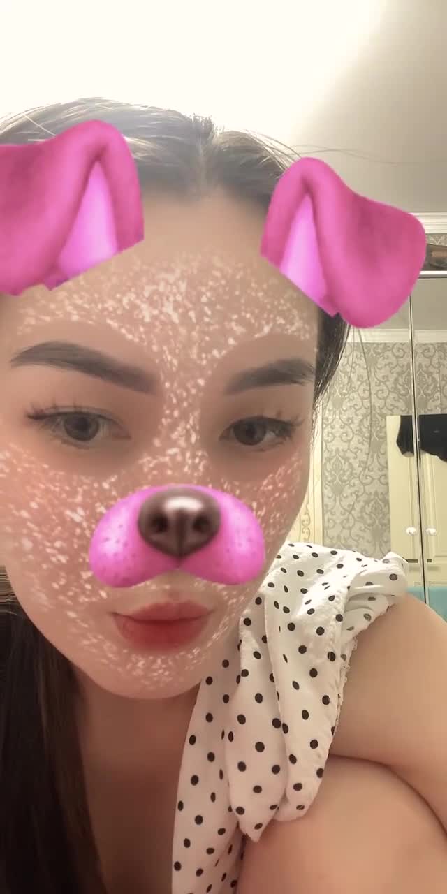 @elya_2004 TikTok live recording