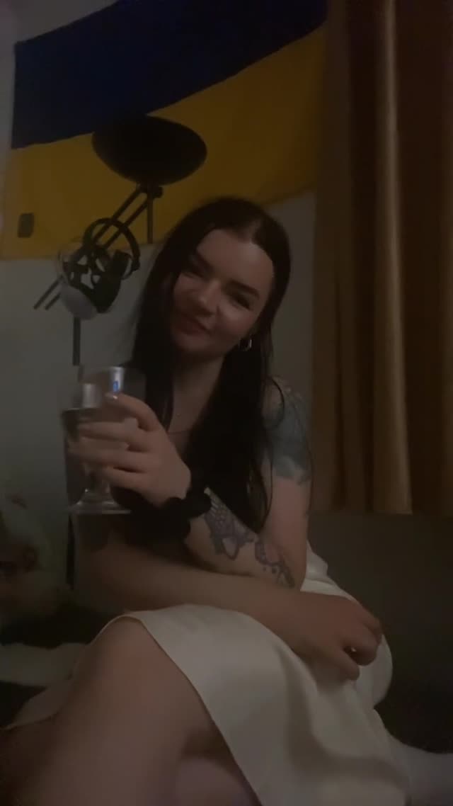 @_therapy___ TikTok live recording