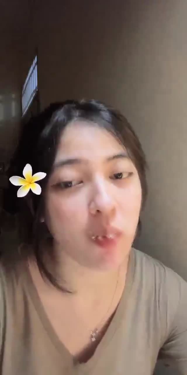 @anaasvia TikTok live recording