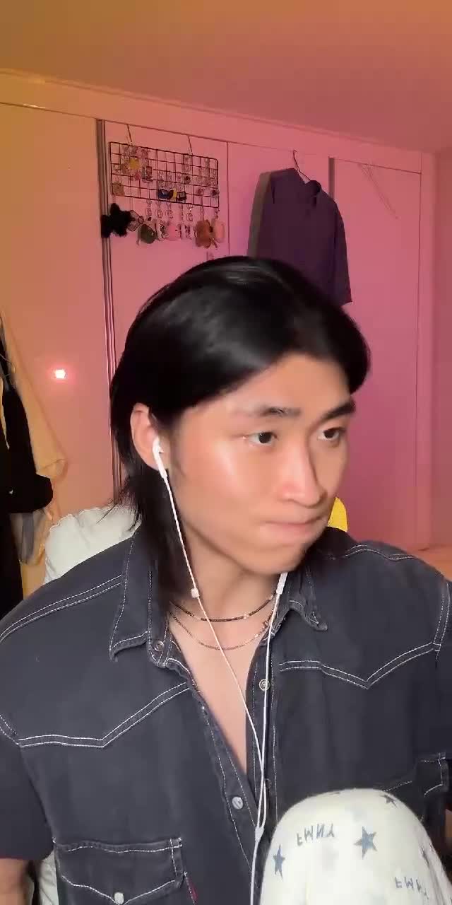 @song.__.chan TikTok live recording