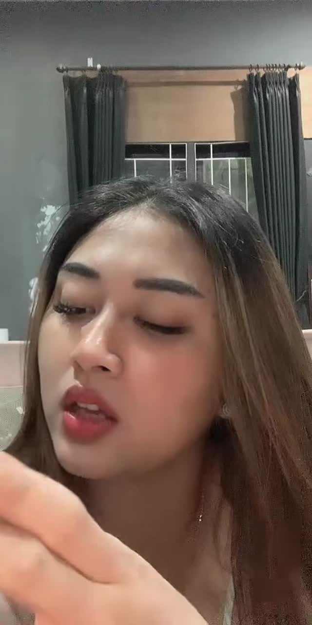 @putusriayutarisa TikTok live recording