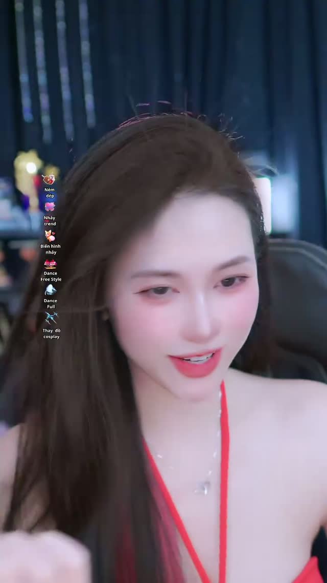 @meow.dancexinh TikTok live recording