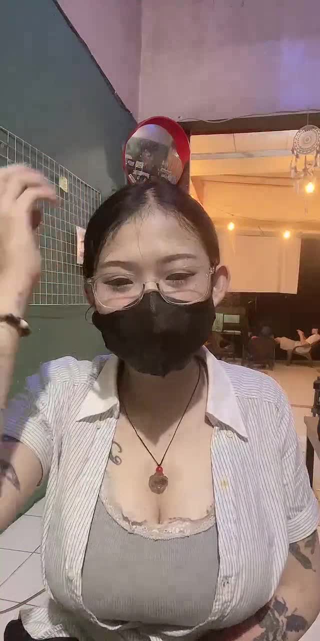 @eciiiia_