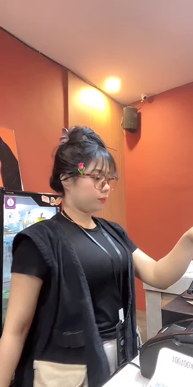 @gkdlu._ TikTok live recording