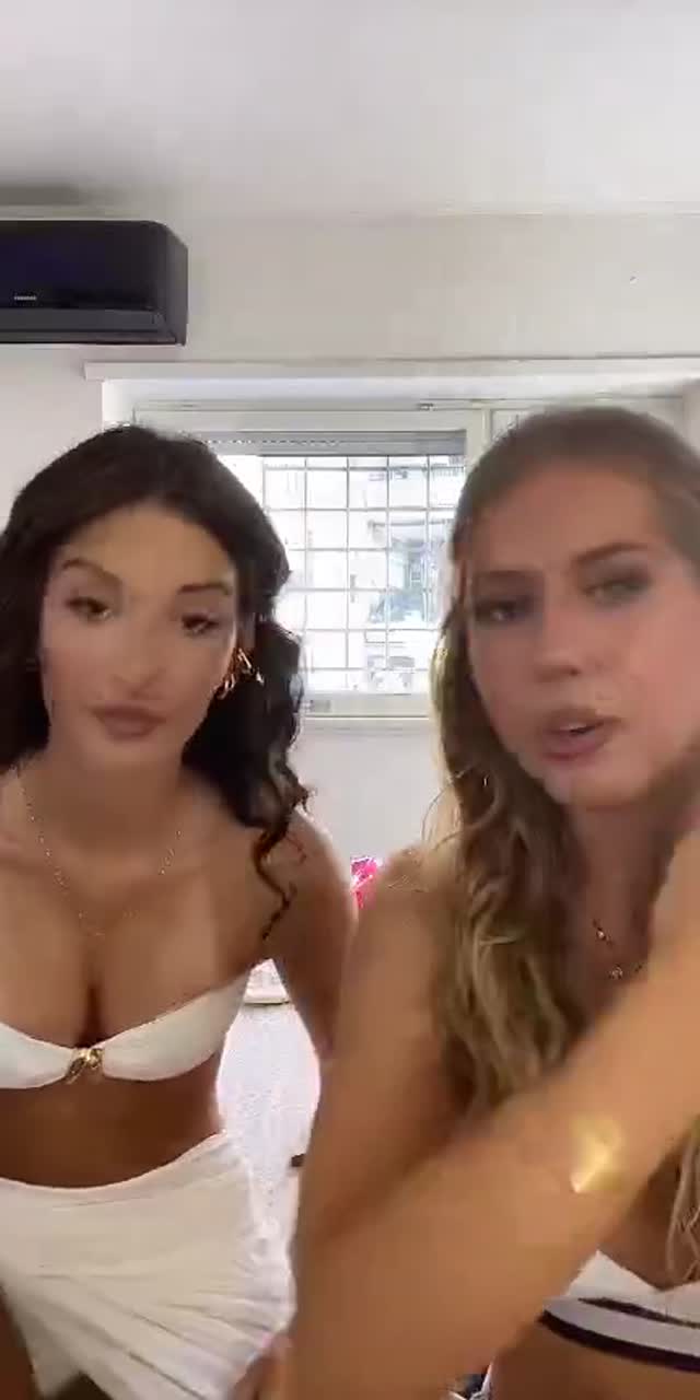 @giiuliasimo TikTok live recording
