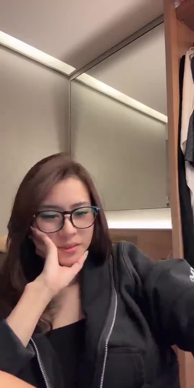 @h0llytyy_ TikTok live recording