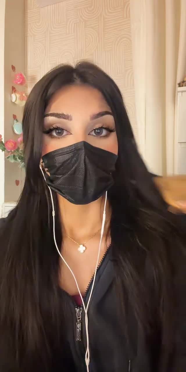 @layans888 TikTok live recording