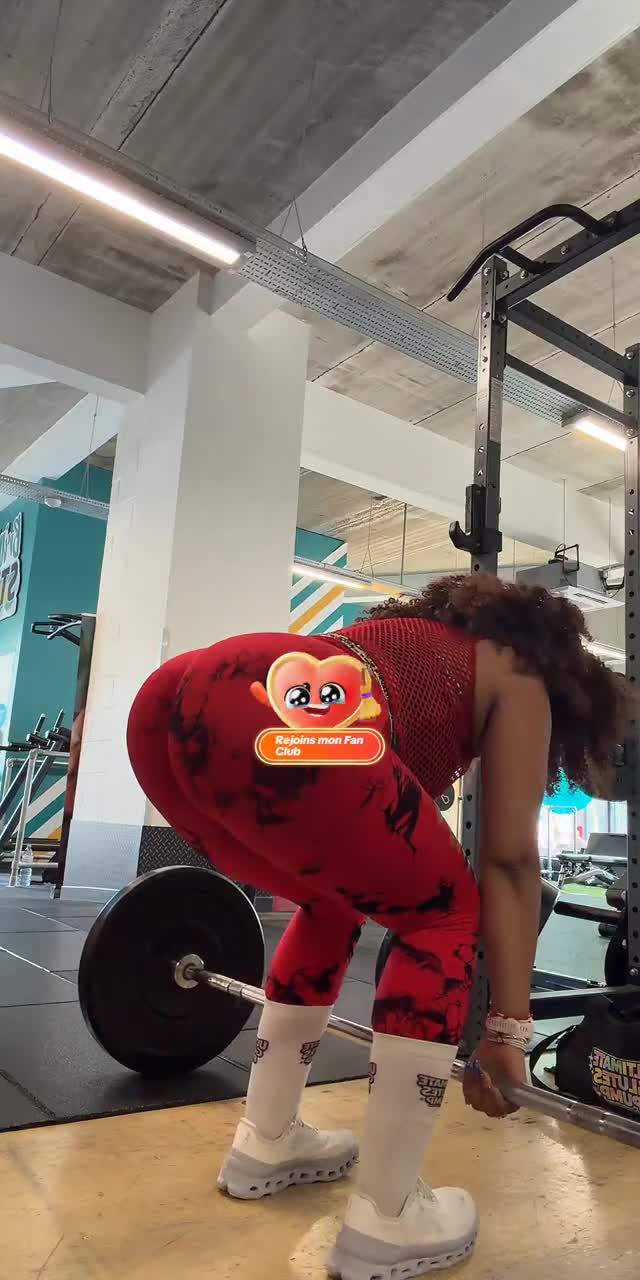 @ultimate_glutes_pump TikTok live recording