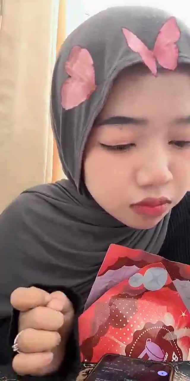 @trishaaazia TikTok live recording
