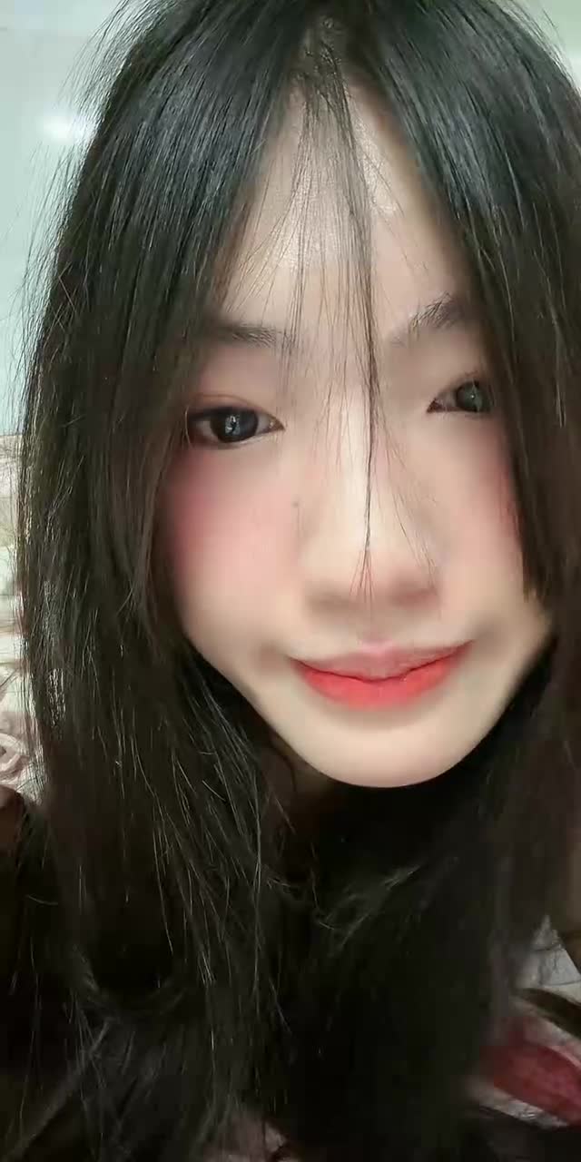 @hoang.thuy.anh3 TikTok live recording