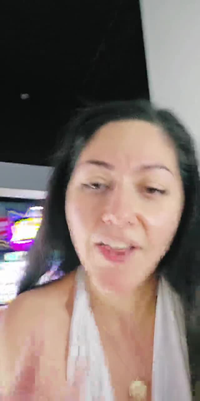@yvettevalentine TikTok live recording
