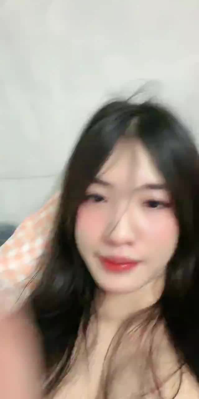 @hoang.thuy.anh3 TikTok live recording