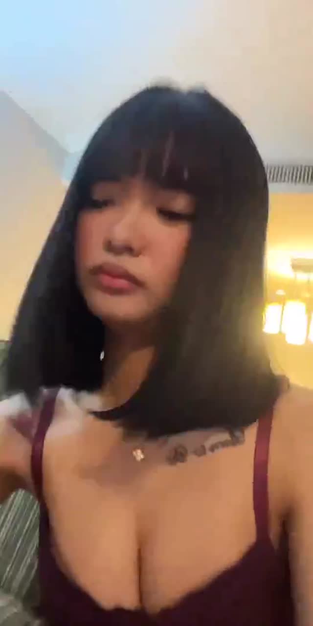 @_ilykeira TikTok live recording