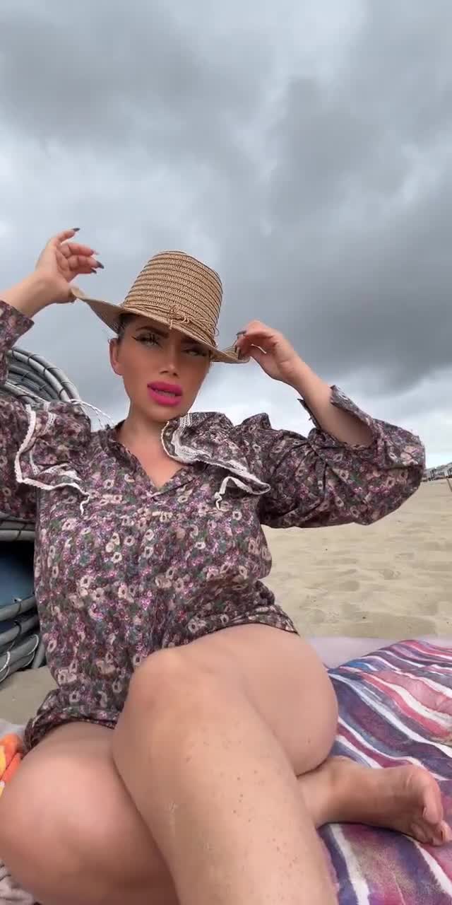 @anochabeautybrows TikTok live recording
